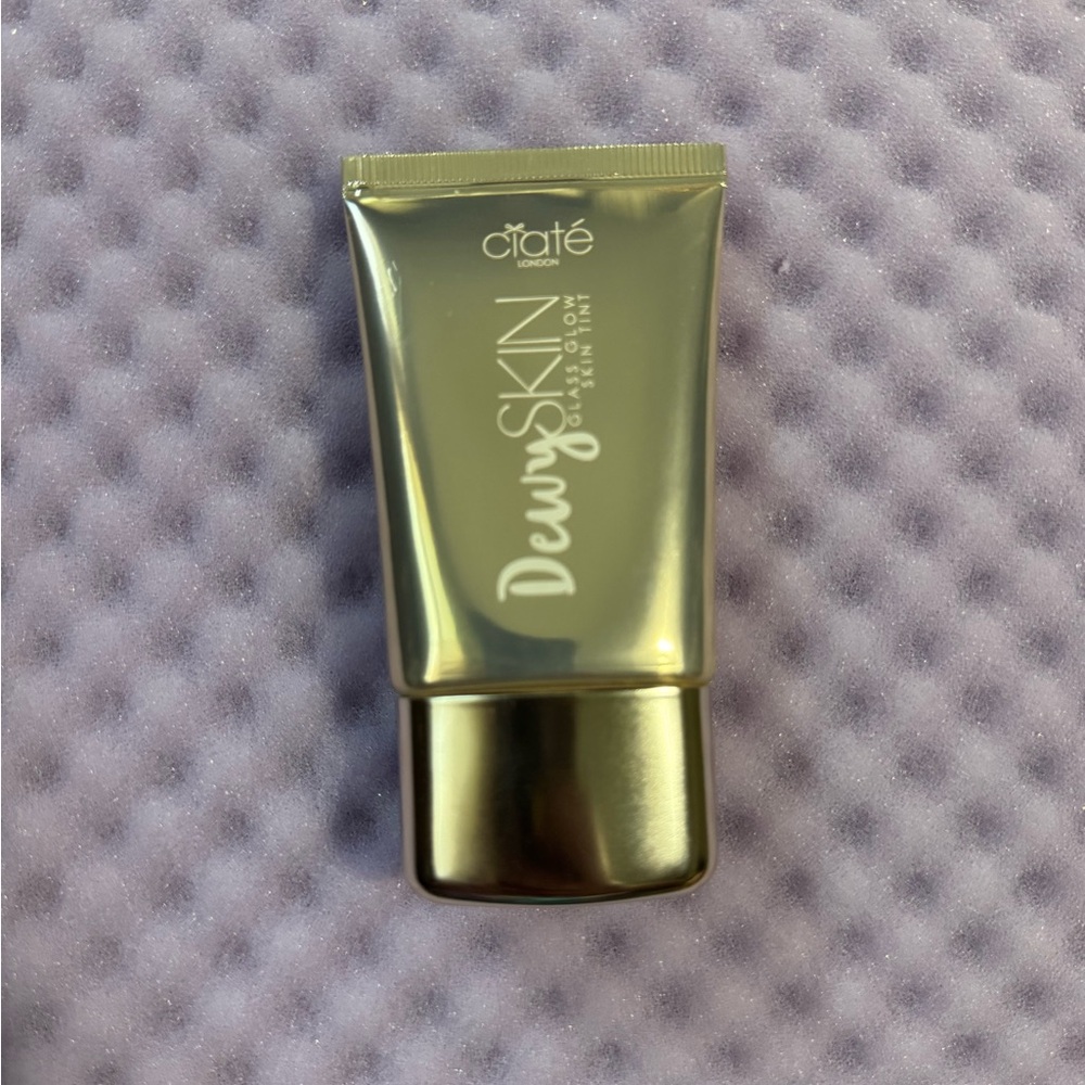 DewySKIN Glow Primer - Gold